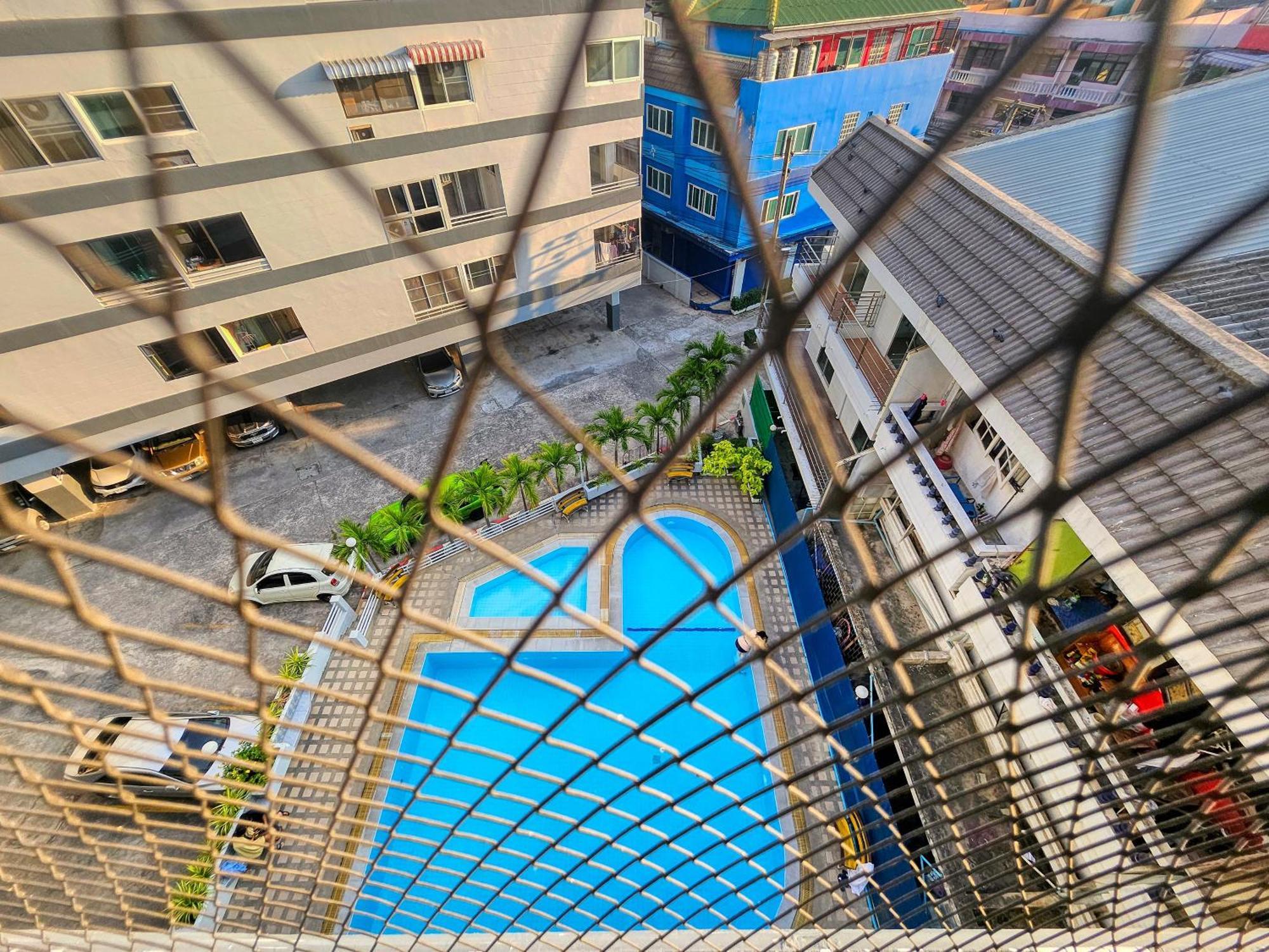 Hagone-Condotel Pattaya Exterior photo